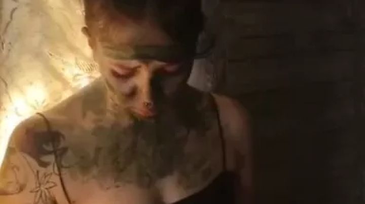 Наказание татуированной закладчицы спортиками